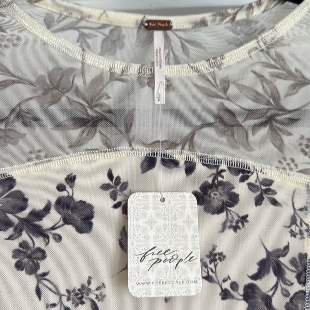 Free People Betty’s Garden Top | Neutral Combo | Size Small - Picture 4 of 9
